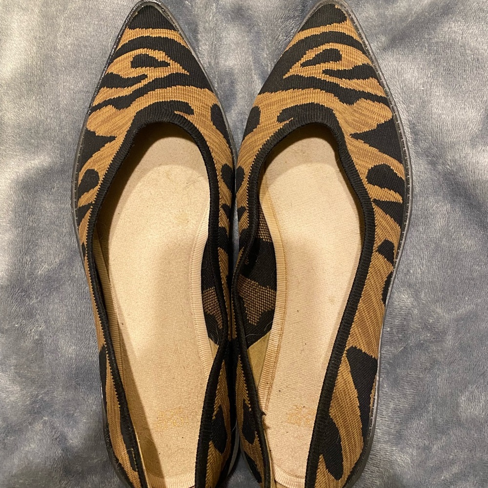 Louise et Cie Black and Brown Leopard Flats - Picture 2 of 6